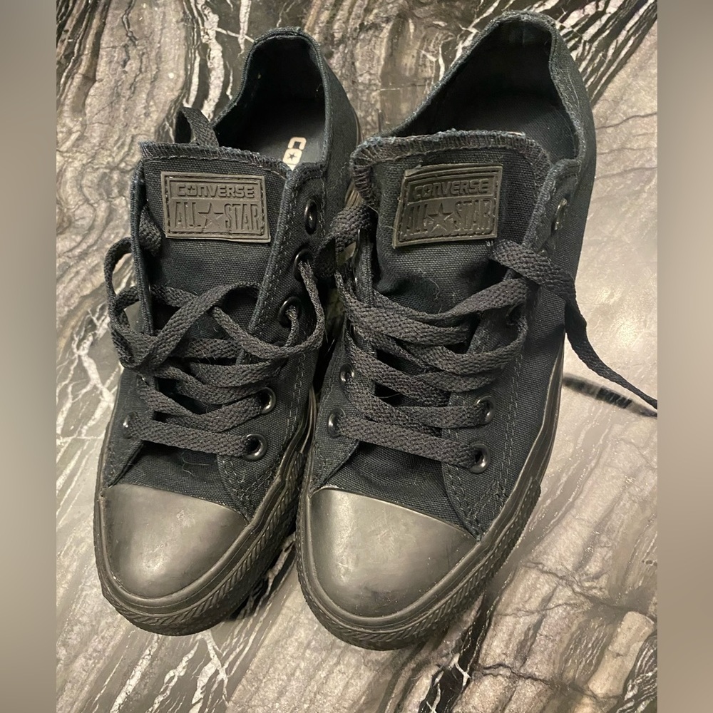 Unisex Chucks